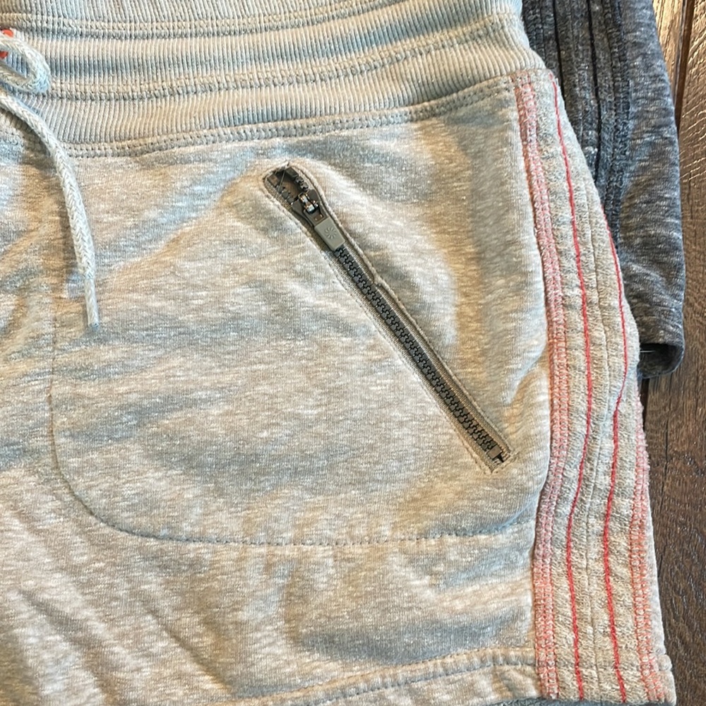Athleta 2 pack - Picture 2 of 6